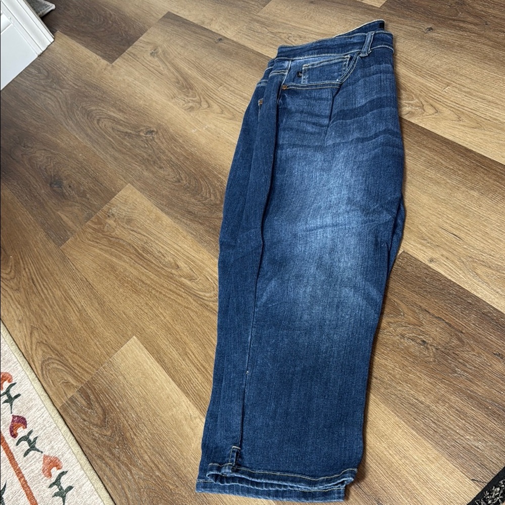 Judy Blue Straight Leg Jeans in Classic Blue